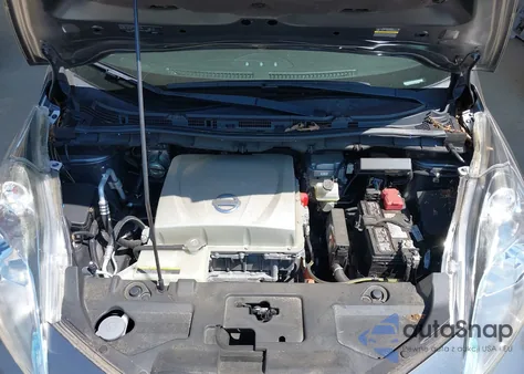 2015 Nissan Leaf S z USA, uszkodzony, nr VIN 1N4AZ0CP2FC303684